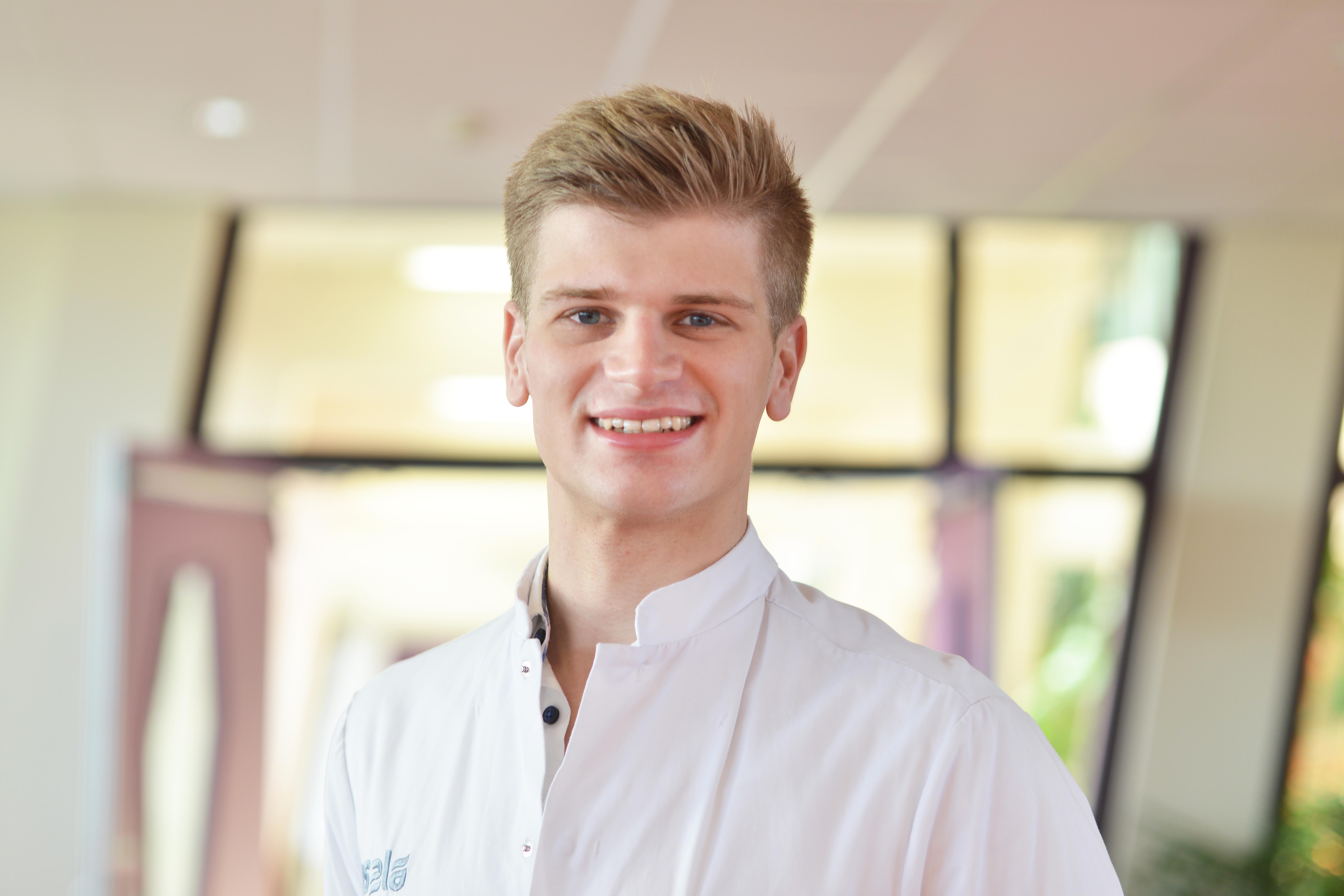 D.J. (Jorik) Slotman MSc